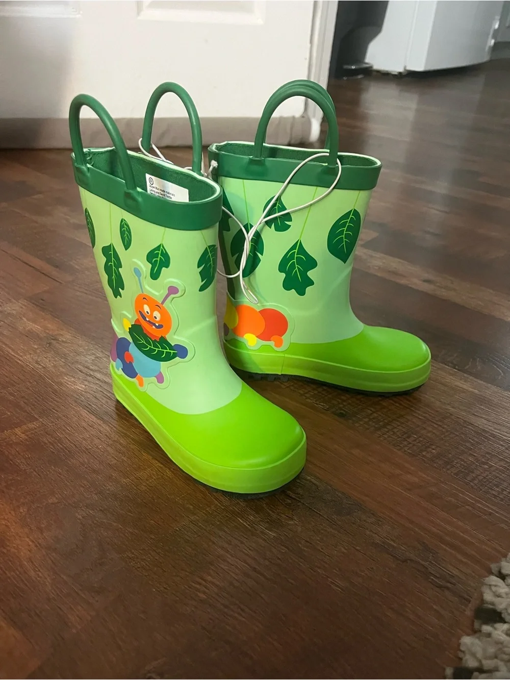 Cat & Jack Green Leaf & Caterpillar Kids Rain Boots